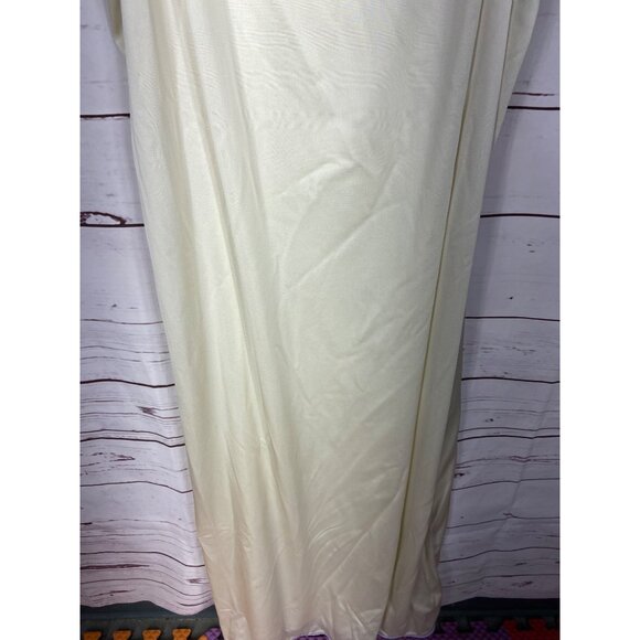 Vintage 60s Vanity Fair Ivory With Purple Blue Straps Long XL Nightie Embroidere - Picture 4 of 7